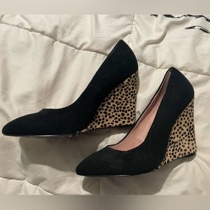 Betsey Johnson Black Suede & Leopard Calf Hair Wedges - Size 10